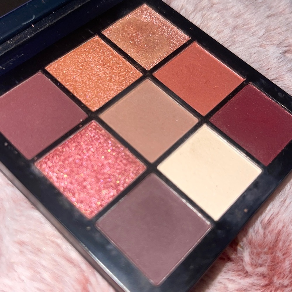 HUDA BEAUTY mauve obsessions palette mini